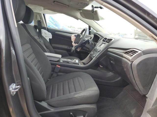 Photo 5 from auction – 2017 FORD FUSION SE with VIN 3FA6P0LU7HR138639