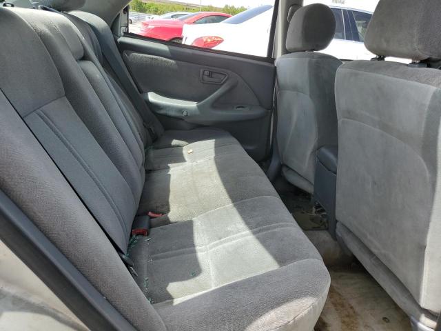 Photo 6 from auction – 2000 TOYOTA CAMRY CE with VIN 4T1BG22K6YU694031