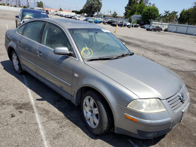 Photo 1 from auction – 2003 VOLKSWAGEN PASSAT GLX with VIN WVWRH63B83P032481