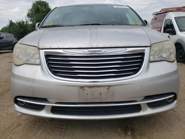 Photo 9 from auction – 2012 CHRYSLER TOWN AND C with VIN 2C4RC1BG2CR306237