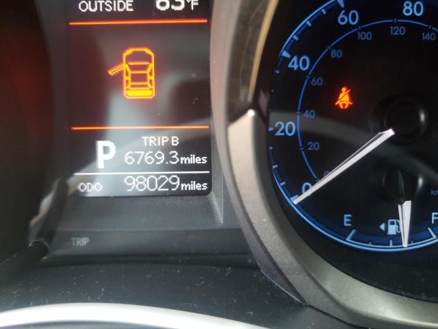 Photo 8 from auction – 2014 TOYOTA COROLLA L with VIN 5YFBURHE0EP024782
