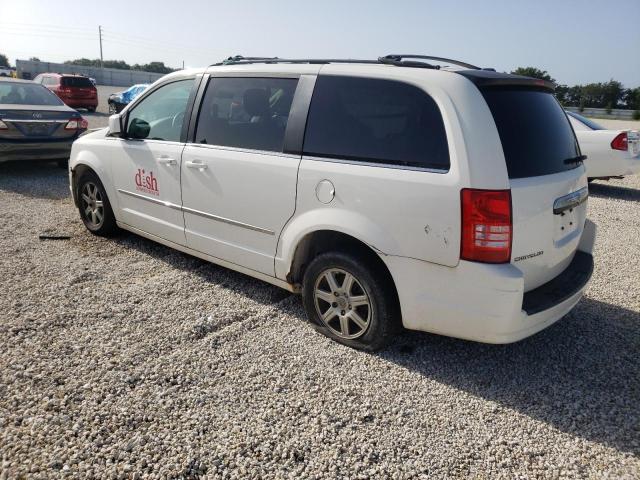 Photo 3 from auction – 2010 CHRYSLER TOWN & COU with VIN 2A4RR5D13AR130241