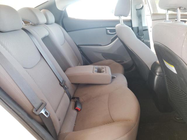 Photo 6 from auction – 2016 HYUNDAI ELANTRA SE with VIN 5NPDH4AE1GH758065