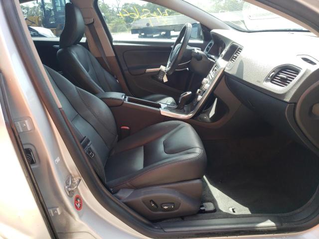 Photo 5 from auction – 2016 VOLVO S60 PREMIE with VIN YV126MFK9G2396980