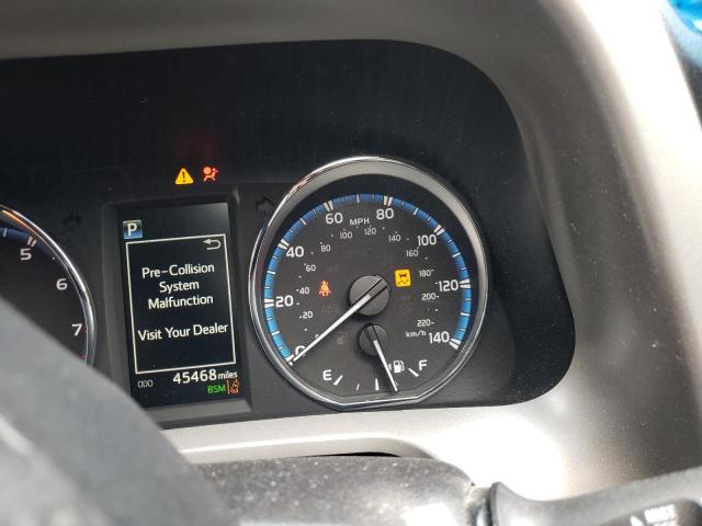 Photo 8 from auction – 2017 TOYOTA RAV4 LIMIT with VIN 2T3DFREV4HW680534