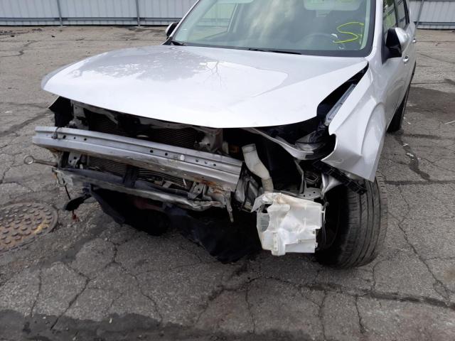 Photo 9 from auction – 2011 SUBARU FORESTER L with VIN JF2SHAEC0BH778931
