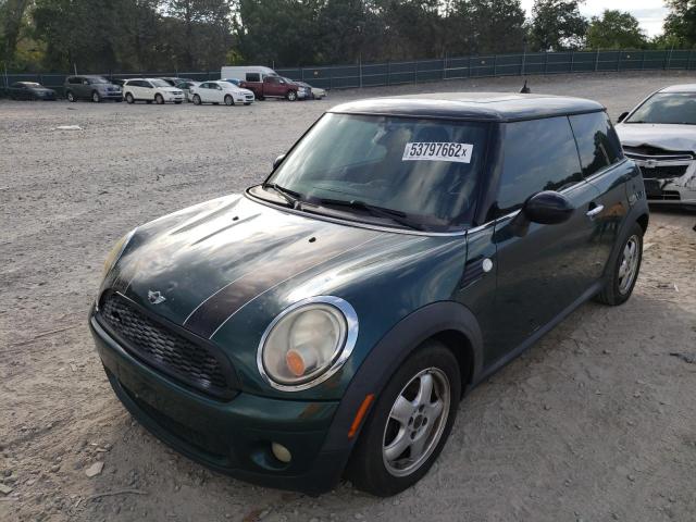 Photo 2 from auction – 2009 MINI COOPER with VIN WMWMF33519TU70846