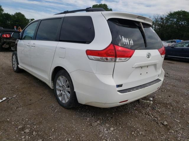 Photo 3 from auction – 2013 TOYOTA SIENNA LE with VIN 5TDJK3DC2DS066573