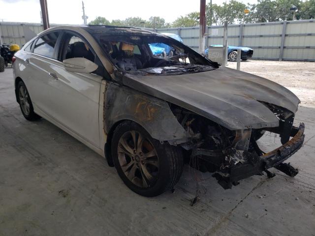 HYUNDAI SONATA SE 2013 with VIN 5NPEC4AC5DH661982 - Photo from auction