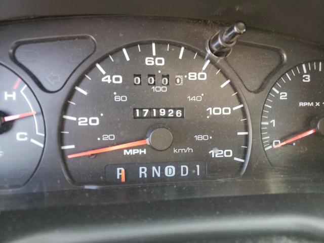 Photo 8 from auction – 2002 FORD TAURUS SES with VIN 1FAFP55U12A138714