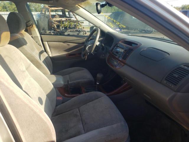 Photo 5 from auction – 2004 TOYOTA CAMRY LE with VIN 4T1BE32K44U928558