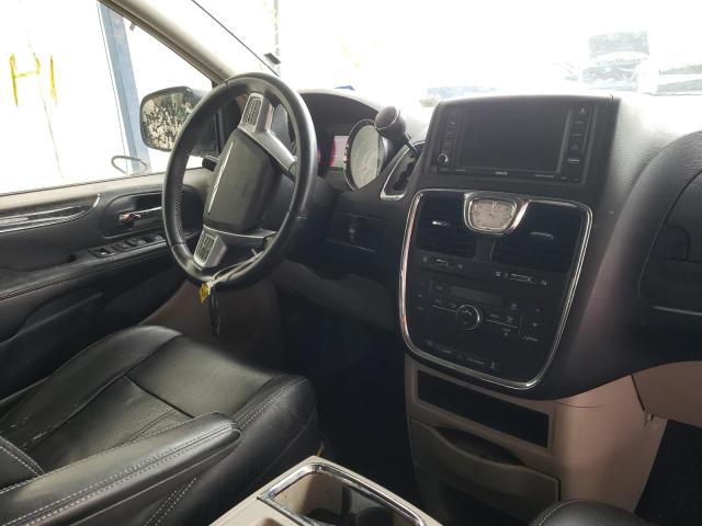 Photo 9 from auction – 2012 CHRYSLER TOWN & COU with VIN 2C4RC1BGXCR337834