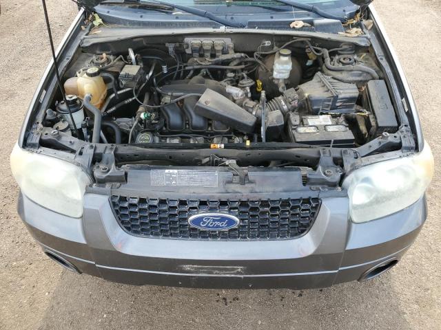 Zdjęcie 7 z aukcji – 2005 FORD ESCAPE LIM z VIN 1FMCU04105KC05362