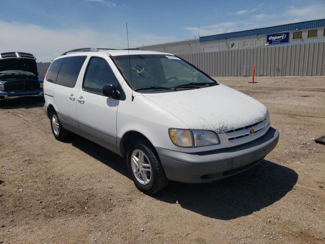 Photo 1 from auction – 2000 TOYOTA SIENNA LE with VIN 4T3ZF13C2YU277399