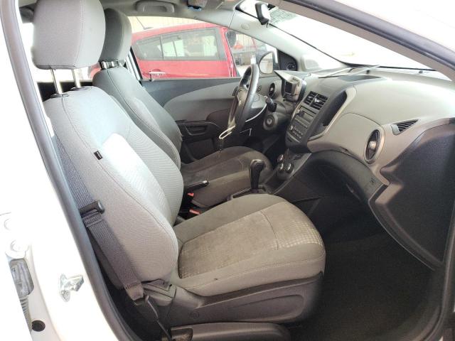 Photo 5 from auction – 2016 CHEVROLET SONIC LS with VIN 1G1JA6SH8G4173039