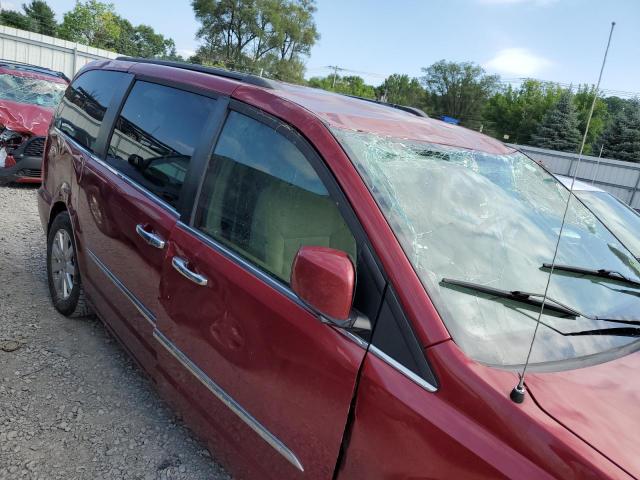Photo 9 from auction – 2016 CHRYSLER TOWN & COU with VIN 2C4RC1BGXGR222401