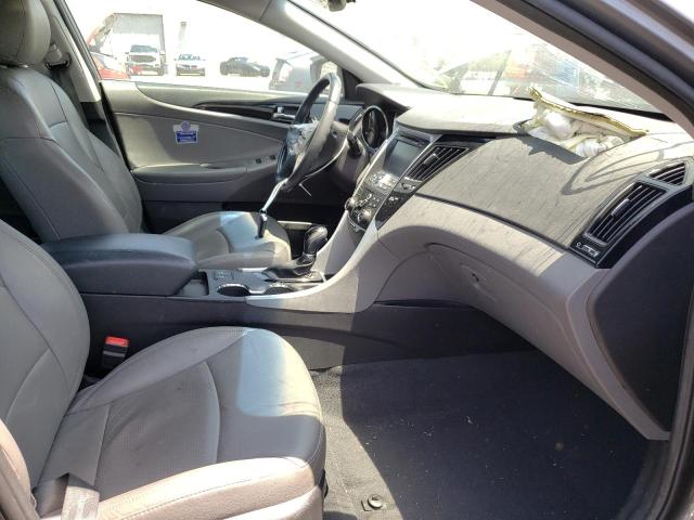 Photo 5 from auction – 2011 HYUNDAI SONATA SE with VIN 5NPEC4AC6BH119917