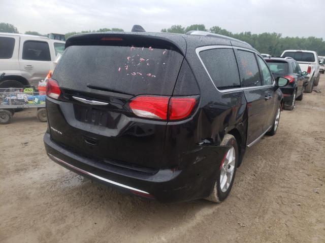 Photo 4 from auction – 2017 CHRYSLER PACIFICA T with VIN 2C4RC1EG0HR533476