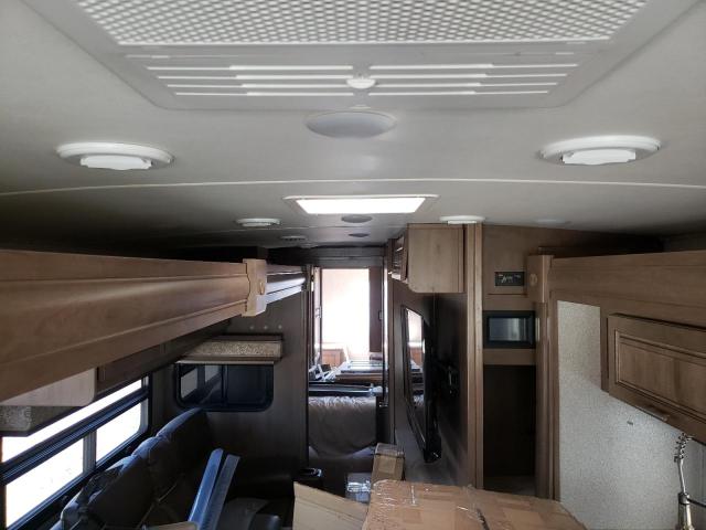 Photo 6 from auction – 2020 FORD MOTORHOME with VIN 1F66F5DY0K0A05646