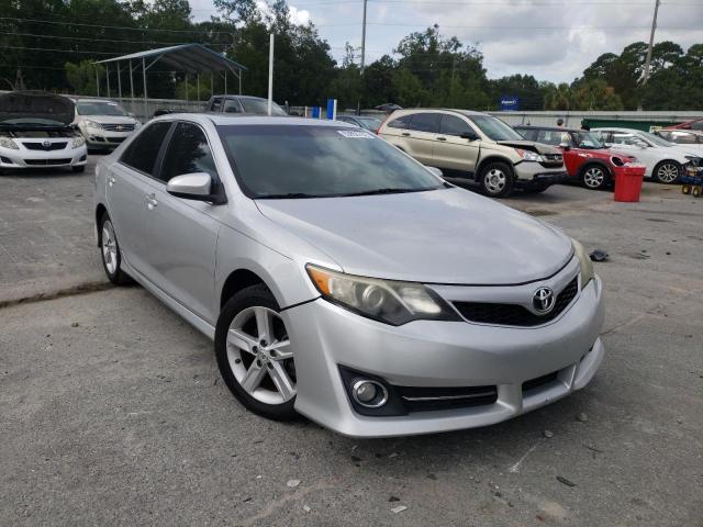 TOYOTA CAMRY BASE 2012 مع رقم تعريف المركبة 4T1BF1FK4CU010500 - صورة من المزاد