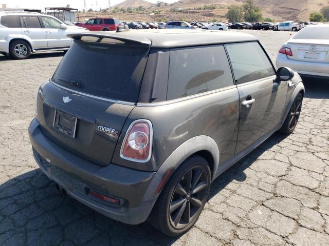 Photo 4 from auction – 2011 MINI COOPER S with VIN WMWSV3C50BTY23755