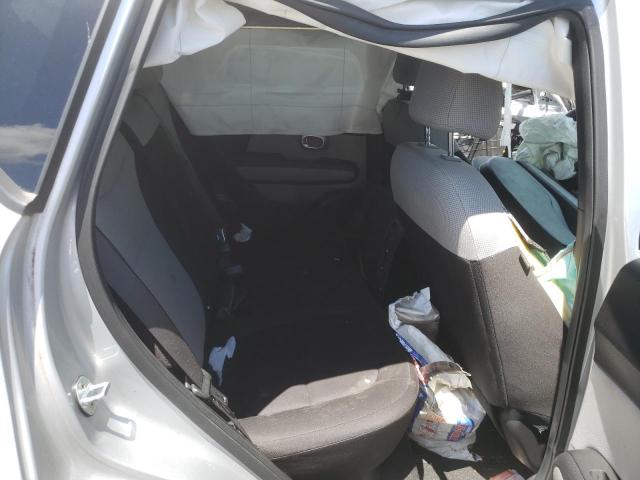 Photo 6 from auction – 2019 KIA SOUL with VIN KNDJN2A23K7680472