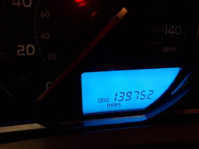 Photo 8 from auction – 2013 TOYOTA RAV4 LIMIT with VIN JTMYFREV1DD005670