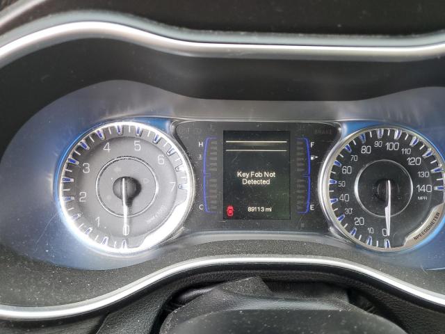 Photo 8 from auction – 2015 CHRYSLER 200 LIMITE with VIN 1C3CCCAB0FN685607