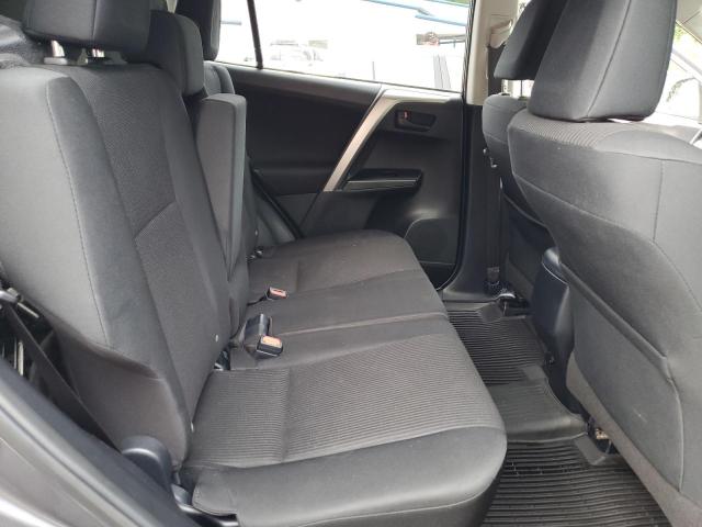 Photo 6 from auction – 2017 TOYOTA RAV4 LE with VIN JTMBFREV8HJ152047