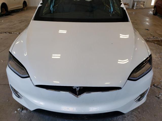 Photo 7 from auction – 2020 TESLA MODEL X with VIN 5YJXCDE47LF250141