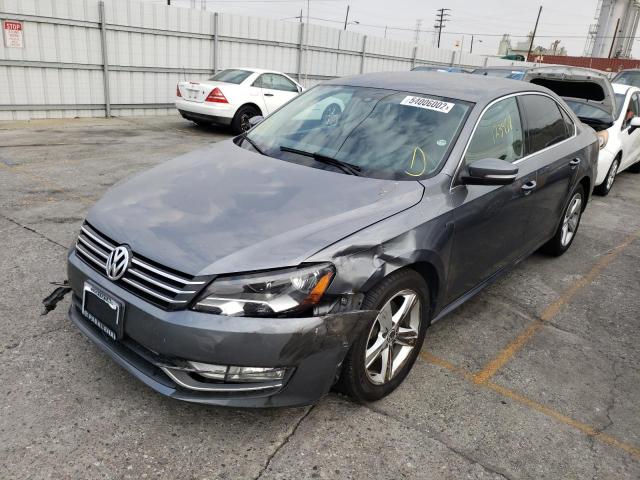 Photo 2 from auction – 2015 VOLKSWAGEN PASSAT S with VIN 1VWAT7A35FC099318