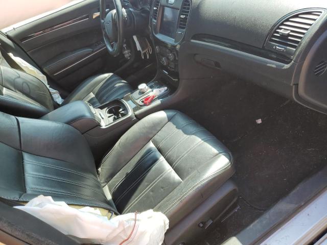 Photo 5 from auction – 2020 CHRYSLER 300 S with VIN 2C3CCAGG2LH154825