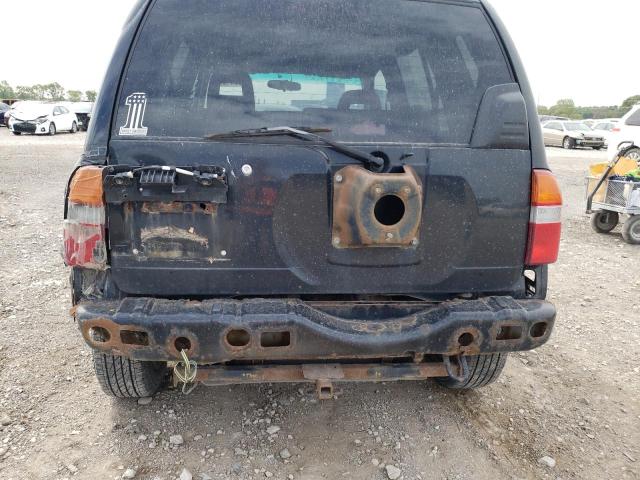 Photo 9 from auction – 2004 CHEVROLET TRACKER ZR with VIN 2CNBJ734846900828