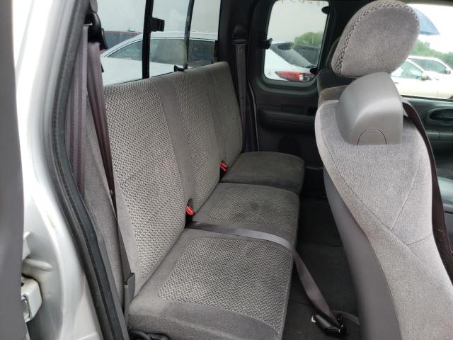 Photo 6 from auction – 2002 FORD F150 with VIN 2FTRX17L52CA47819