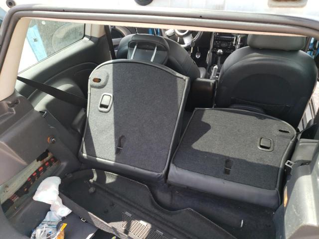 Photo 6 from auction – 2005 MINI COOPER S with VIN WMWRE33565TL14479