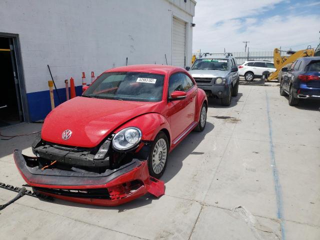 Photo 2 from auction – 2014 VOLKSWAGEN BEETLE with VIN 3VWJP7AT1EM632024