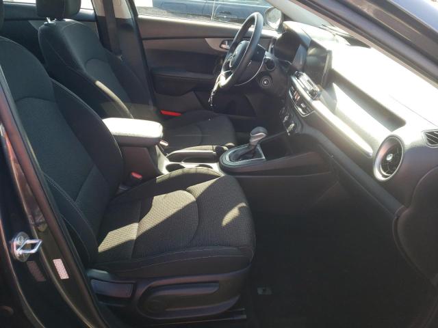 Photo 5 from auction – 2021 KIA FORTE FE with VIN 3KPF24AD6ME403975