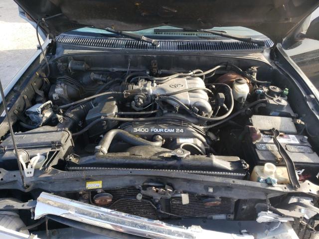 Photo 7 from auction – 2000 TOYOTA 4RUNNER SR with VIN JT3GN86R6Y0145984