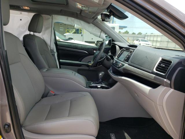 Photo 5 from auction – 2019 TOYOTA HIGHLANDER with VIN 5TDYZRFH4KS339676