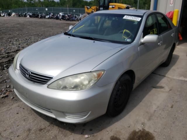 Photo 2 from auction – 2005 TOYOTA CAMRY LE with VIN 4T1BE30K05U384659