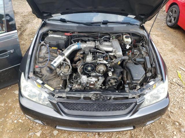 Photo 7 from auction – 2002 LEXUS IS 300 with VIN JTHBD192120061737