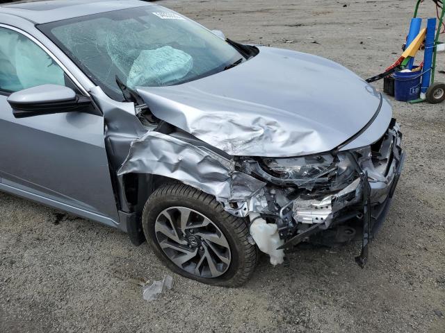 Photo 9 from auction – 2018 HONDA CIVIC EX with VIN 2HGFC2F75JH606555