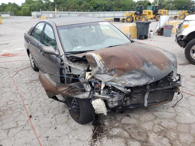 Photo 1 from auction – 2003 TOYOTA CAMRY LE with VIN 4T1BF32K13U548847