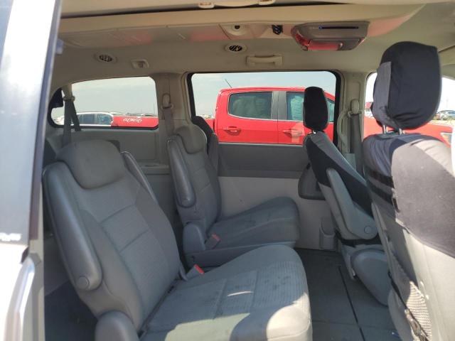 Photo 6 from auction – 2010 CHRYSLER TOWN & COU with VIN 2A4RR5D19AR306743