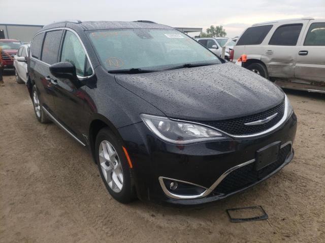 CHRYSLER PACIFICA T 2017 with VIN 2C4RC1EG0HR533476 - Photo from auction