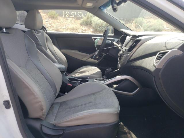 Photo 5 from auction – 2013 HYUNDAI VELOSTER with VIN KMHTC6AD1DU145633