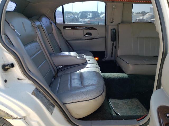 Photo 6 from auction – 2000 LINCOLN TOWN CAR E with VIN 1L1FM81W9YY825576