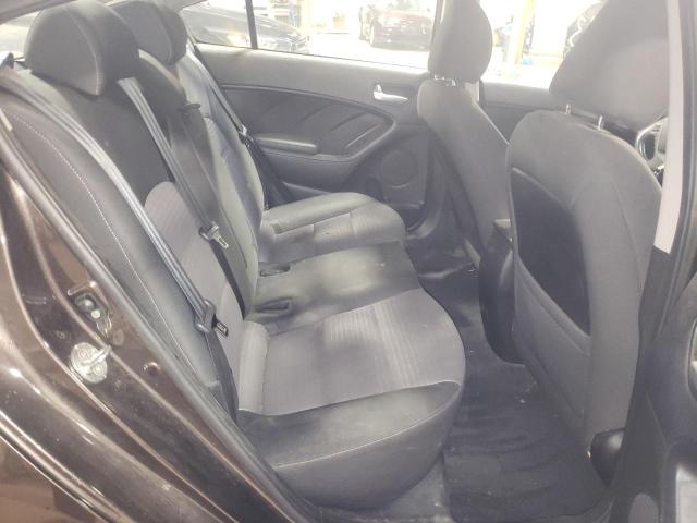 Photo 6 from auction – 2018 KIA FORTE LX with VIN 3KPFL4A77JE226825