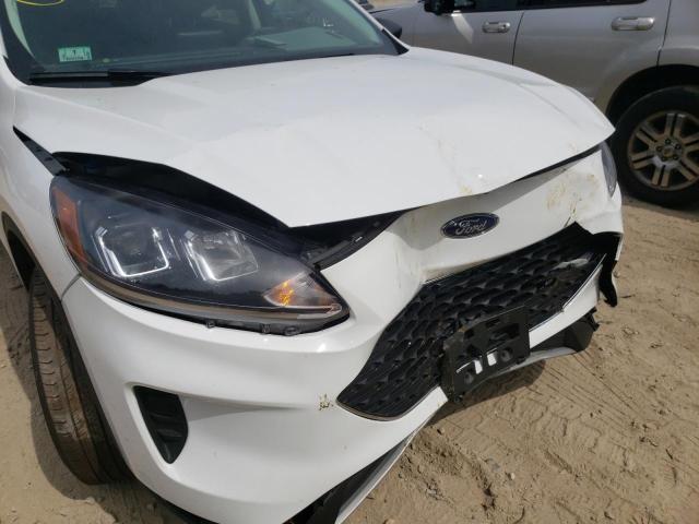 Photo 9 from auction – 2022 FORD ESCAPE SE with VIN 1FMCU9G68NUA17060