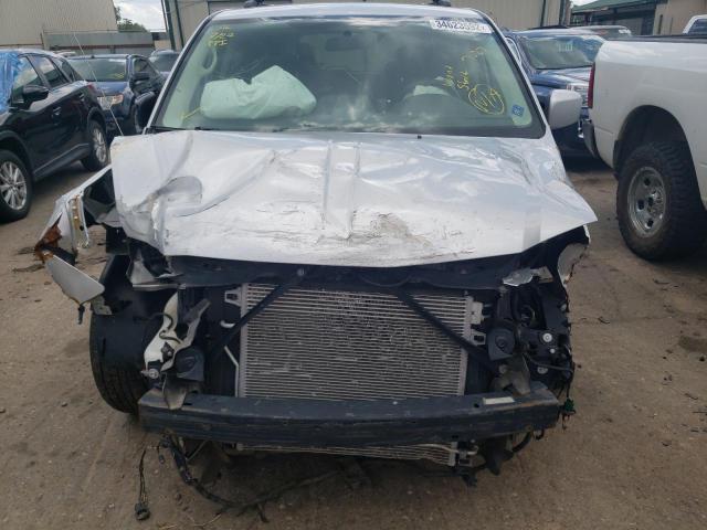 Photo 9 from auction – 2010 DODGE GRAND CARA with VIN 2D4RN6DX0AR385749